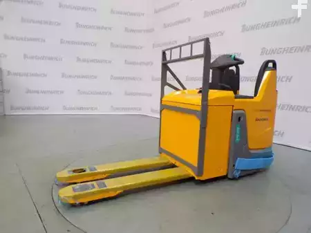 Fahrerstandstapler 2021  Jungheinrich ERE 225 FP 115-54 (3)