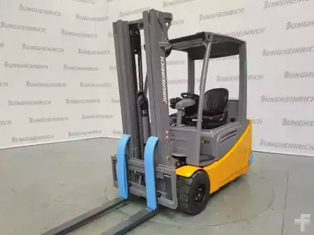 Elektro 4 Rad 2018  Jungheinrich EFG 220 SP GE 115-464 DZ (1)