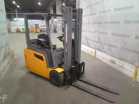 Elektro 4 Rad 2018  Jungheinrich EFG 220 SP GE 115-464 DZ (4)