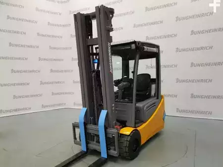 Elektro 4 Rad 2018  Jungheinrich EFG 220 SP GE 115-550 DZ (1)