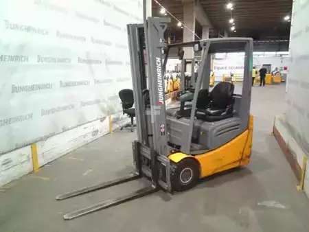 Eléctrico - 4 rodas 2018  Jungheinrich EFG 213 SP GE 115-500 DZ (4)