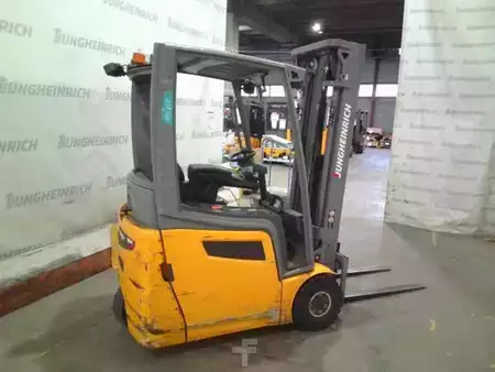 Eléctrico - 4 rodas 2018  Jungheinrich EFG 213 SP GE 115-500 DZ (5)