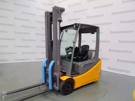 Electric - 3 wheels 2019  Jungheinrich EFG 216 (1)
