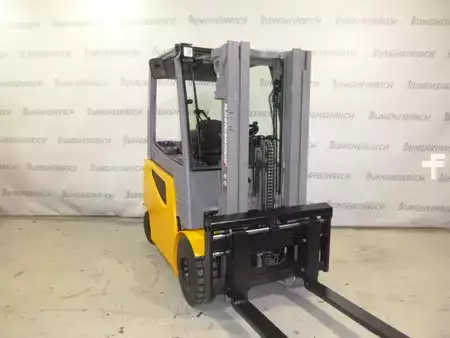 Eléctrico - 4 rodas 2019  Jungheinrich EFG 425k (1)