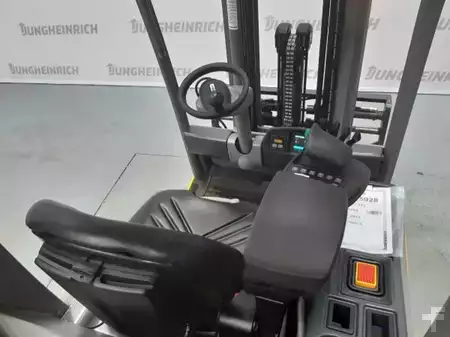 Chariots électriques à 4 roues 2019  Jungheinrich EFG 215 SP G+ZVG 115-440 DZ (3)
