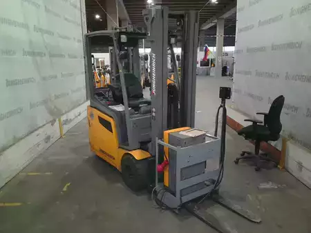 3-wiel elektrische heftrucks 2019  Jungheinrich EFG 218k (4)