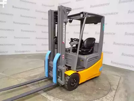 Elektryczne 4-kołowe 2019  Jungheinrich EFG 215 MP GE 115-440 DZ (1)