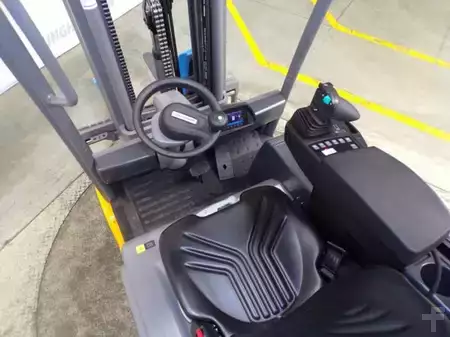 Elektryczne 4-kołowe 2019  Jungheinrich EFG 215 MP GE 115-440 DZ (3)
