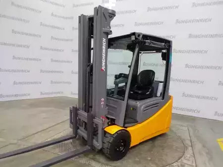 Carrelli elettrici 4 ruote 2019  Jungheinrich EFG 218 SP GE 115-500 DZ (1)
