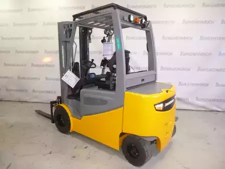 Elektro čtyřkolový VZV 2019  Jungheinrich EFG S30 (2)