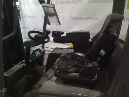 Elektryczne 3-kołowe 2019  Jungheinrich EFG 220 (6)