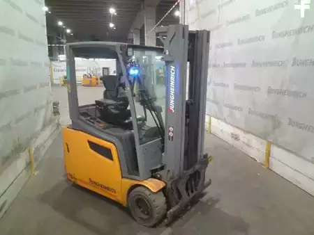 Elektro 4 Rad 2019  Jungheinrich EFG 220 SP GE 115-470 DZ (4)