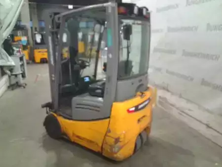 Elektryczne 4-kołowe 2019  Jungheinrich EFG 215 SP GE 115-464 DZ (5)