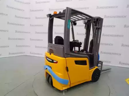 Elektryczne 4-kołowe 2019  Jungheinrich EFG 215 SP GE 115-464 DZ (2)