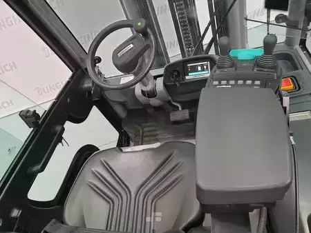 Eléctrico - 4 rodas 2020  Jungheinrich EFG 425k (3)