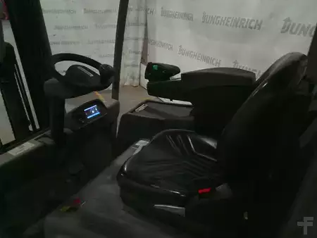 Elektryczne 3-kołowe 2019  Jungheinrich EFG 220 (5)