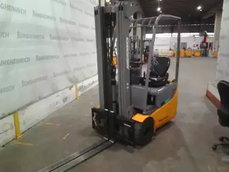 Eléctrico - 3 rodas 2020  Jungheinrich EFG 110 SP GE 120-500 DZ (5)