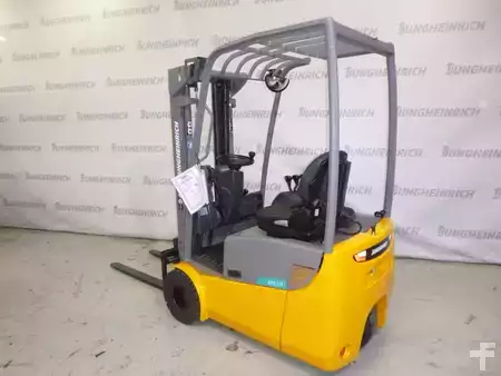Elektryczne 3-kołowe 2020  Jungheinrich EFG 113 (2)