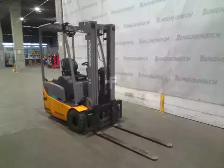 3-wiel elektrische heftrucks 2020  Jungheinrich EFG 113 (4)