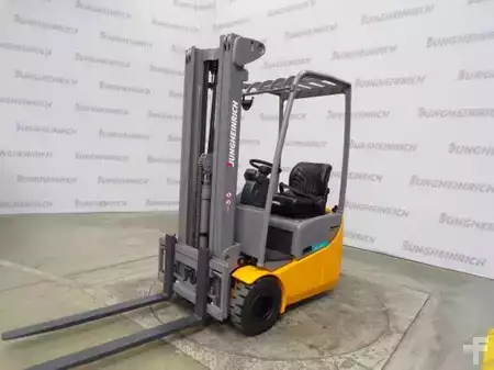 Eléctrico - 3 rodas 2020  Jungheinrich EFG 110k SP GE 115-500 DZ (1)