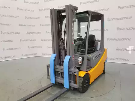 4-wiel elektrische heftrucks 2020  Jungheinrich EFG 316 (1)