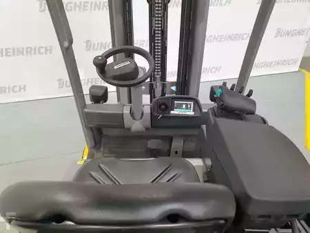 Elektryczne 3-kołowe 2020  Jungheinrich EFG 220 (3)