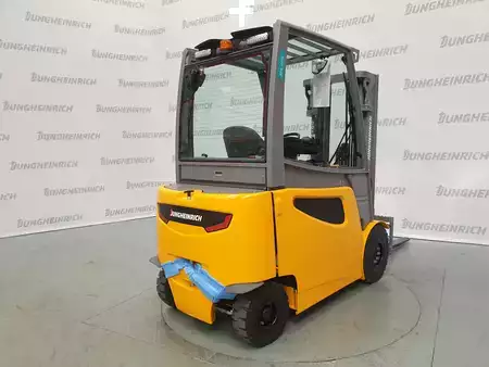 Eléctrico - 4 rodas 2020  Jungheinrich EFG 425k (2)