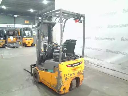 3-wiel elektrische heftrucks 2022  Jungheinrich EFG 110k (5)
