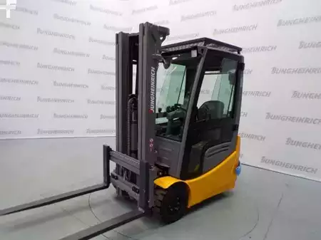 Eléctrico - 4 rodas 2022  Jungheinrich EFG 213 Li SP GE 115-464 DZ (1)