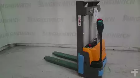 Pallet Stackers 2022  Jungheinrich EJC M10 (1)