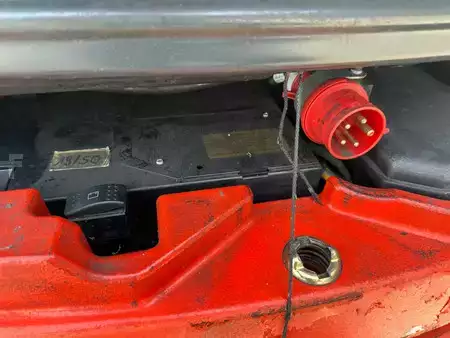 Chariots électriques à 4 roues 2014  Linde E12-01 / SIDE SHIFT / DUPLEX (21)