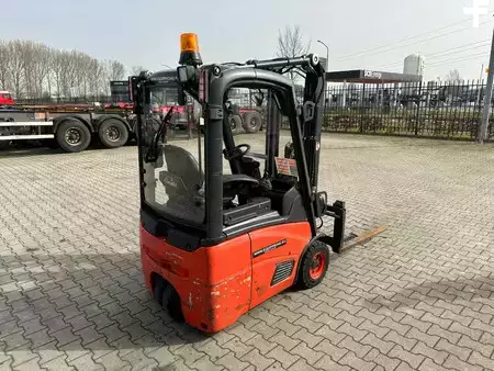 Chariots électriques à 4 roues 2014  Linde E12-01 / SIDE SHIFT / DUPLEX (29)