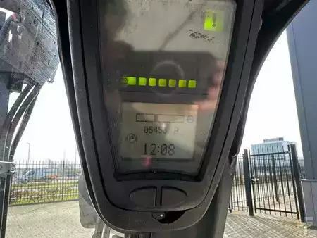 Chariots électriques à 4 roues 2014  Linde E12-01 / SIDE SHIFT / DUPLEX (17)