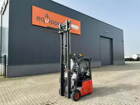 Carrelli elettrici 4 ruote 2014  Linde E12-01 / SIDE SHIFT / DUPLEX (1)