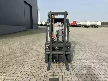 Carrelli elettrici 4 ruote 2014  Linde E12-01 / SIDE SHIFT / DUPLEX (11)