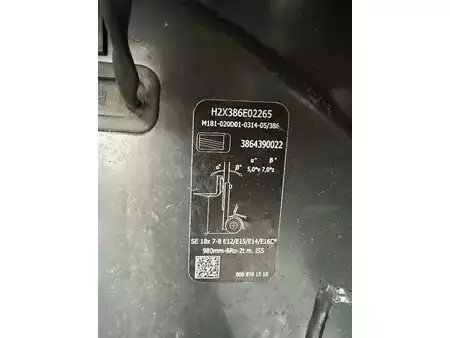 Chariots électriques à 4 roues 2014  Linde E12-01 E12-01 / SIDE SHIFT / DUPLEX (25)