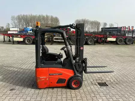 Chariots électriques à 4 roues 2014  Linde E12-01 E12-01 / SIDE SHIFT / DUPLEX (6)