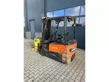 Elektrisk- 3 hjul 2015  Doosan B18-T7 triplexmast, ss electrisch (23)