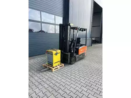 Elektrisk- 3 hjul 2015  Doosan B18-T7 triplexmast, ss electrisch (25)