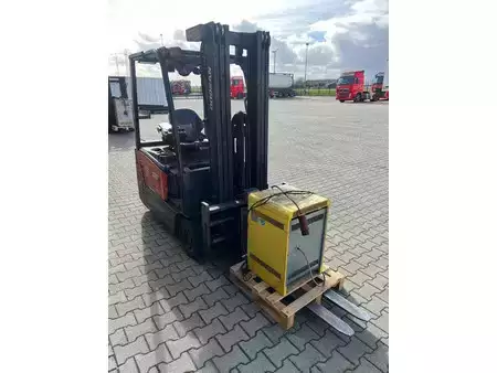 Eléctrico - 3 rodas 2015  Doosan B18 T7 triplexmast, ss electrisch, BATTERY NOT CHARGING (22)