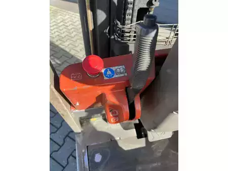 Elektro tříkolové VZV 2004  Cesab CBE 15T CESAB CBE 15T electric / triplex / sideshift (18)