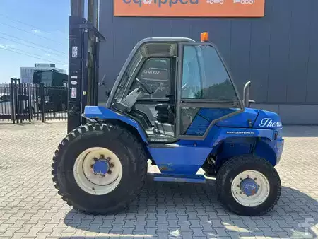 Chariots élévateurs tout terrain 2000  Manitou M26-4 rough terrain forklift YOM 06/2000 4x4, CE-marked (motor needs some Love&Care) (10)