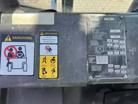 Chariots élévateurs tout terrain 2000  Manitou M26-4 rough terrain forklift YOM 06/2000 4x4, CE-marked (motor needs some Love&Care) (12)