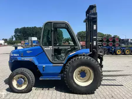 Chariots élévateurs tout terrain 2000  Manitou M26-4 rough terrain forklift YOM 06/2000 4x4, CE-marked (motor needs some Love&Care) (4)