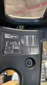 Carretilla retráctil 2014  Linde R14G (4)