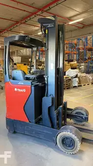 Carretilla retráctil 2014  Linde R14G (7)