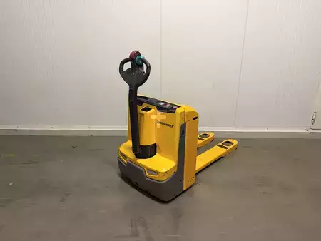 Elektromos emelőkocsik 2019  Jungheinrich EJE 116 (1)