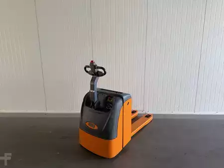 Electric Pallet Trucks 2018  OMG 320 (1)