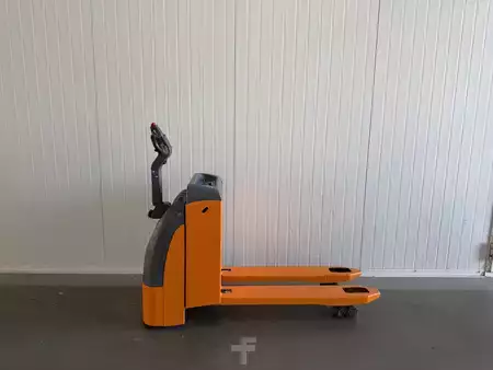 Electric Pallet Trucks 2018  OMG 320 (2)