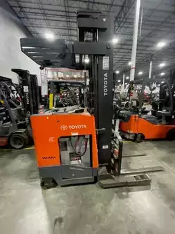 Reach Trucks 2019  Toyota 9BRU23 (1)